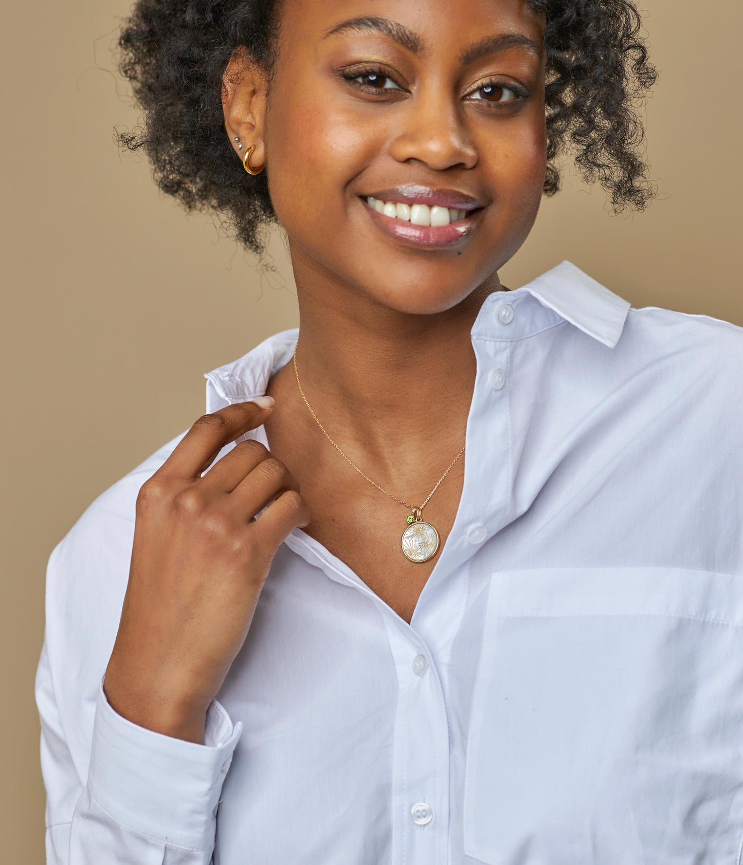 pendentif feu d'artifice alba accompagné d'un charms